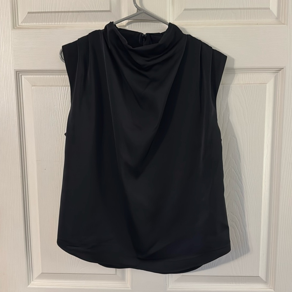Modern Citizen top size small. Black